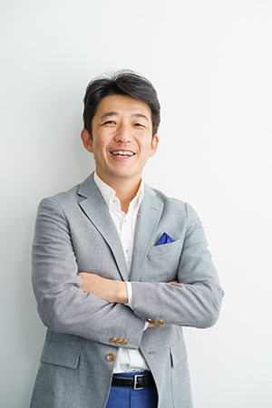 尾庭 靖男
